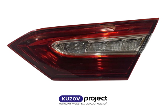 Фонарь правый внутренний Toyota Camry 2017-2022 (Китай)
